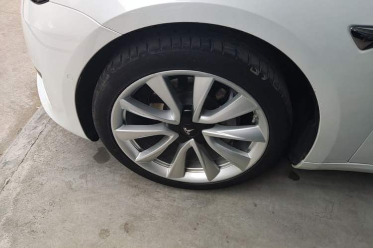 Used Tesla Model 3 2020 Standard Range Rear-Wheel Drive Upgraded Version Left Front Wheel Hub