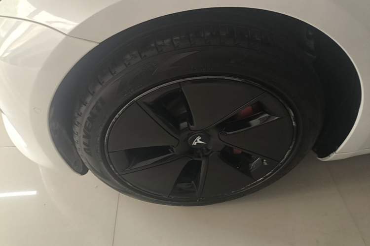 Used Tesla Model 3 2020 Standard Range Rear-Wheel Drive Upgraded Version Left Front Wheel Hub