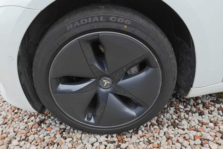 Used Tesla Model 3 2020 Refreshed Version Long-Range Rear-Wheel Drive Left Front Wheel Hub