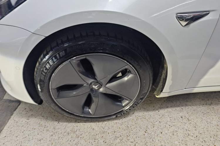 Used Tesla Model 3 2020 Standard Range Rear-Wheel Drive Upgraded Version Left Front Wheel Hub