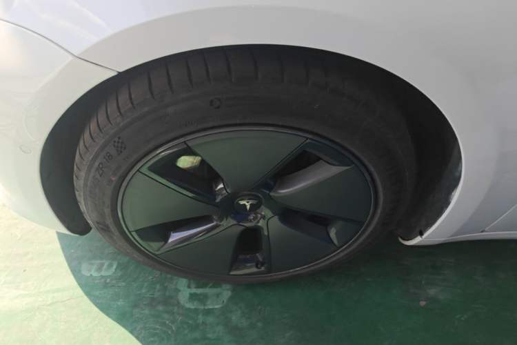 Used Tesla Model 3 2020 Standard Range Rear-Wheel Drive Upgraded Version Left Front Wheel Hub