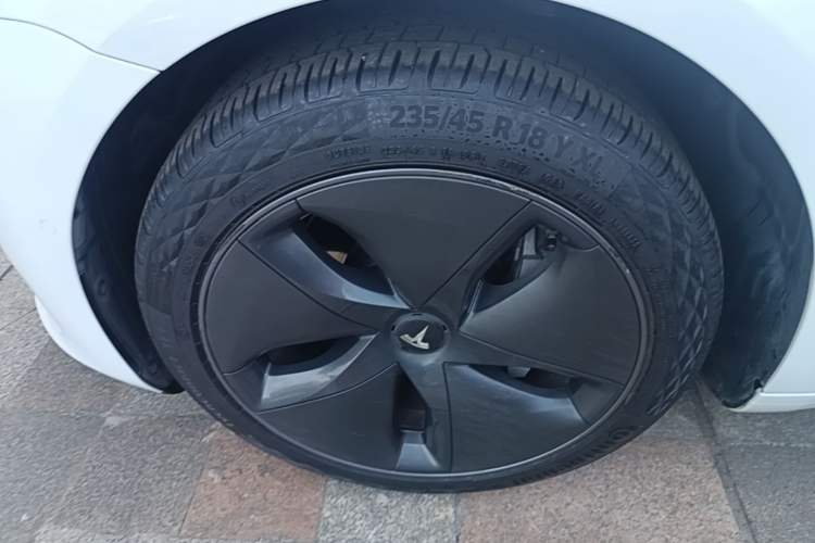 Used Tesla Model 3 2020 Standard Range Rear-Wheel Drive Upgraded Version Left Front Wheel Hub