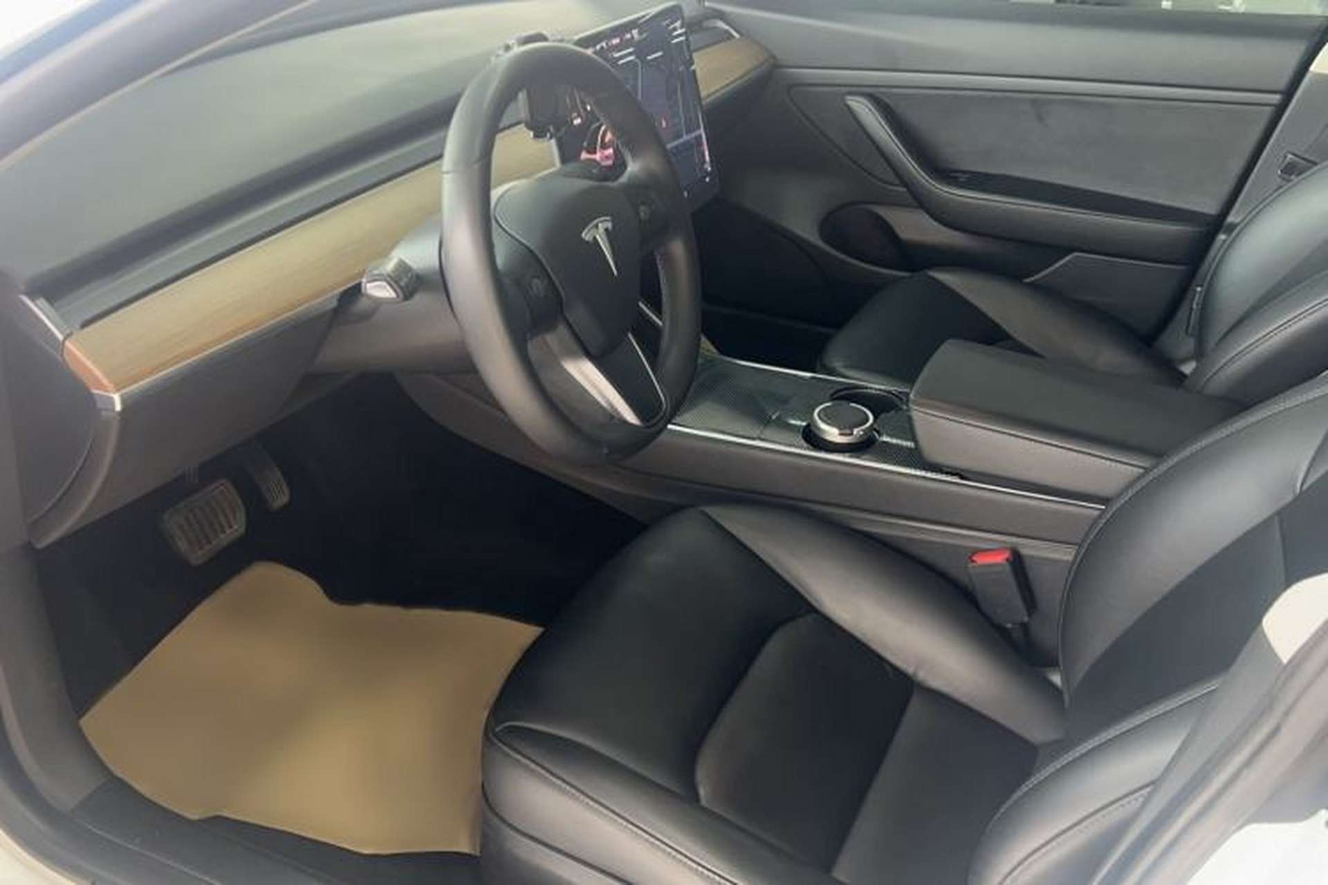 Used Tesla Model 3 2020 Standard Range Rear-Wheel Drive Upgraded Version Left Rear Seat