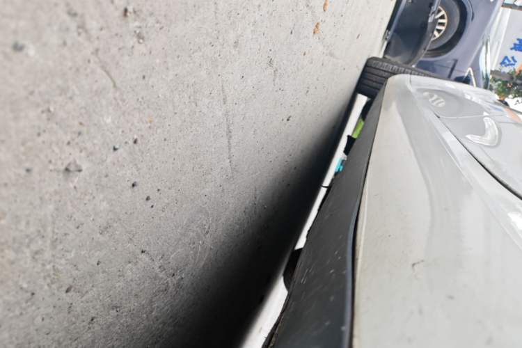 Used Tesla Model 3 2020 Refreshed Version Long-Range Rear-Wheel Drive Left Side Sill