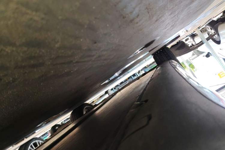 Used Tesla Model 3 2020 Long-Range Rear-Wheel-Drive Version Left Side Sill