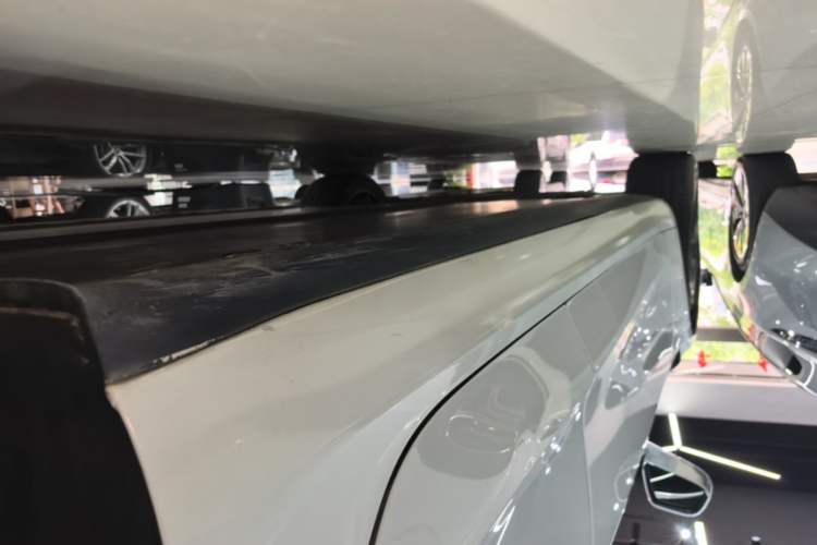 Used Tesla Model 3 2020 Standard Range Rear-Wheel Drive Upgraded Version Left Side Sill