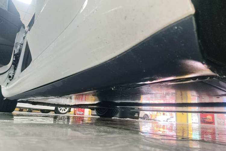 Used Tesla Model 3 2020 Standard Range Rear-Wheel Drive Upgraded Version Left Side Sill