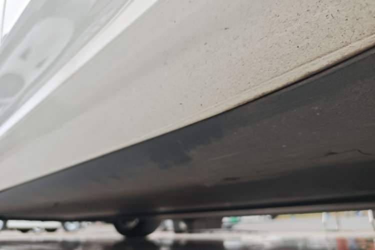 Used Tesla Model 3 2020 Revised Version Standard Range Rear-Wheel Drive – Upgraded Edition Left Side Sill