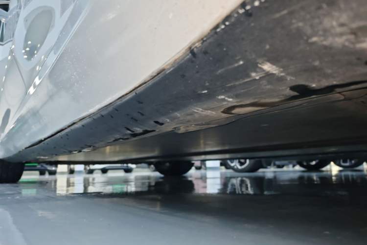 Used Tesla Model 3 2020 Standard Range Rear-Wheel Drive Upgraded Version Left Side Sill