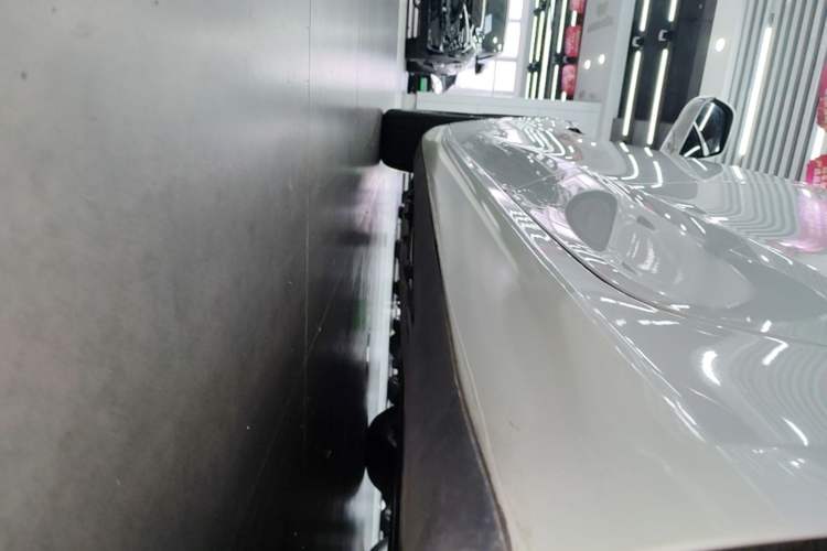 Used Tesla Model 3 2020 Standard Range Rear-Wheel Drive Upgraded Version Left Side Sill