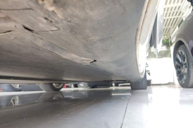 Used Tesla Model 3 2020 Refreshed Version Long-Range Rear-Wheel Drive Left Side Sill