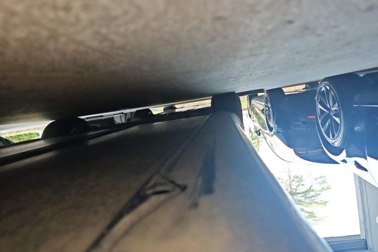 Used Tesla Model 3 2020 Revised Version Standard Range Rear-Wheel Drive – Upgraded Edition Left Side Sill