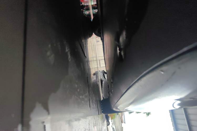 Used Tesla Model 3 2020 Revised Version Standard Range Rear-Wheel Drive – Upgraded Edition Left Side Sill