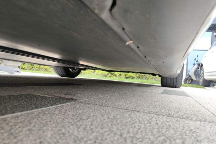 Used Tesla Model 3 2020 Standard Range Rear-Wheel Drive Upgraded Version Left Side Sill