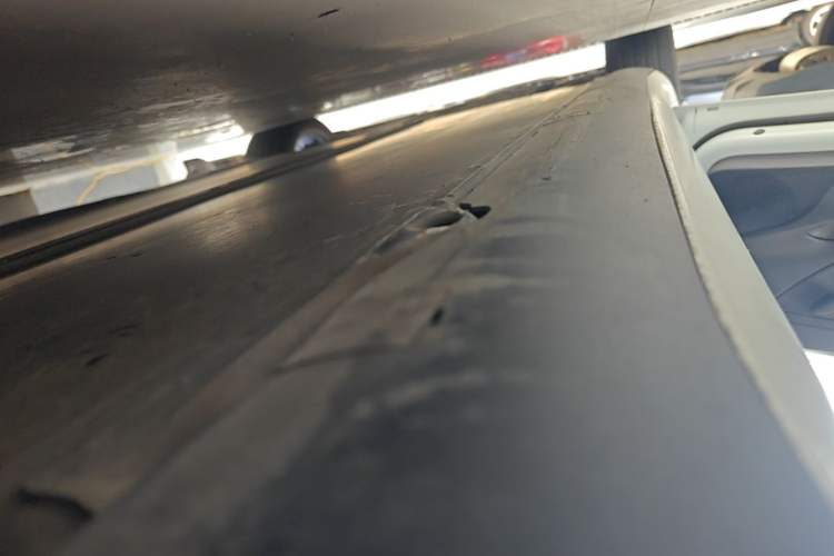 Used Tesla Model 3 2020 Revised Version Standard Range Rear-Wheel Drive – Upgraded Edition Left Side Sill