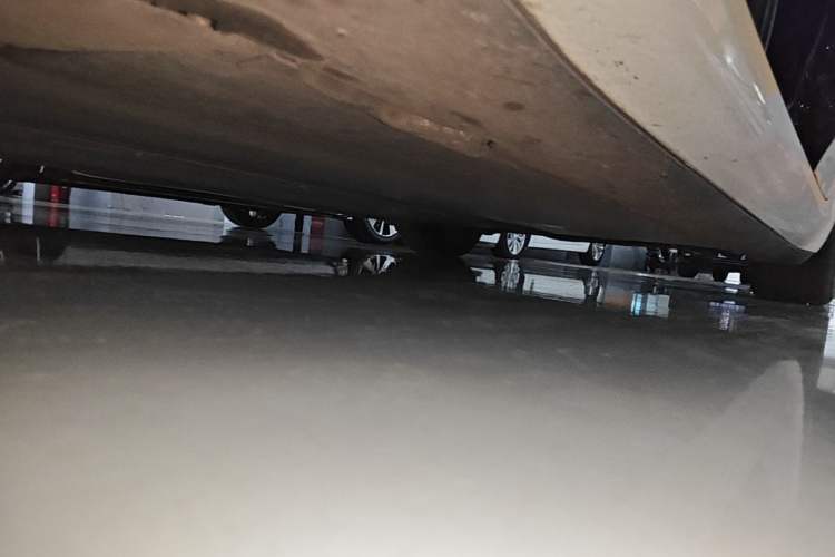 Used Tesla Model 3 2020 Standard Range Rear-Wheel Drive Upgraded Version Left Side Sill