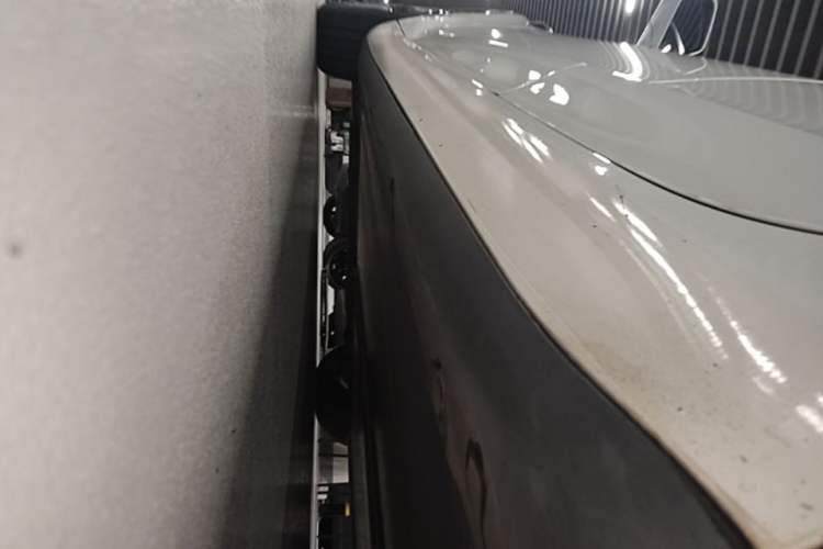 Used Tesla Model 3 2020 Revised Version Standard Range Rear-Wheel Drive – Upgraded Edition Left Side Sill