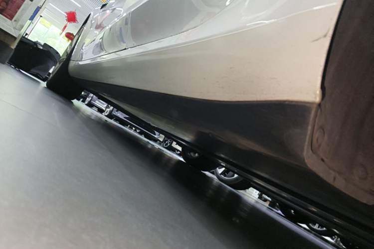 Used Tesla Model 3 2020 Refreshed Version Long-Range Rear-Wheel Drive Left Side Sill