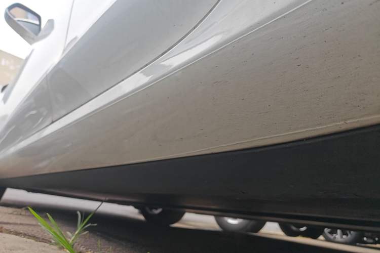 Used Tesla Model 3 2020 Standard Range Rear-Wheel Drive Upgraded Version Left Side Sill