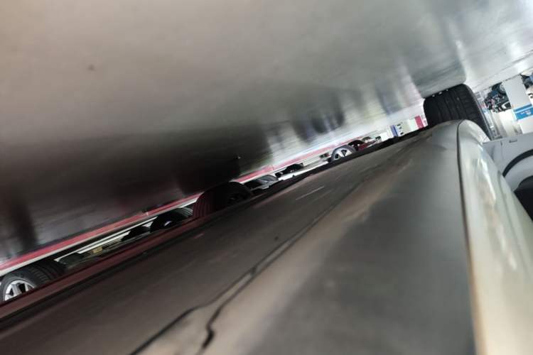 Used Tesla Model 3 2020 Standard Range Rear-Wheel Drive Upgraded Version Left Side Sill