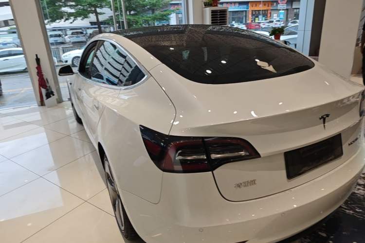 Used Tesla Model 3 2020 Refreshed Version Long-Range Rear-Wheel Drive Rear Left 45 Deg