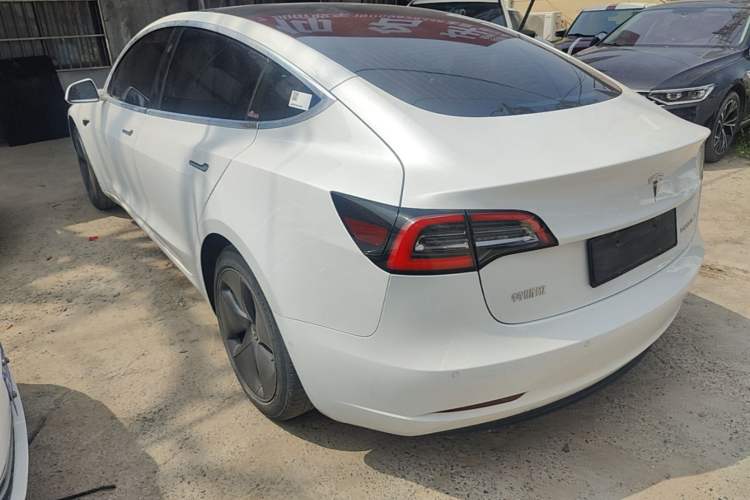 Used Tesla Model 3 2020 Revised Version Standard Range Rear-Wheel Drive – Upgraded Edition Rear Left 45 Deg