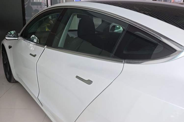 Used Tesla Model 3 2020 Revised Version Standard Range Rear-Wheel Drive – Upgraded Edition Rear Left 45 Deg
