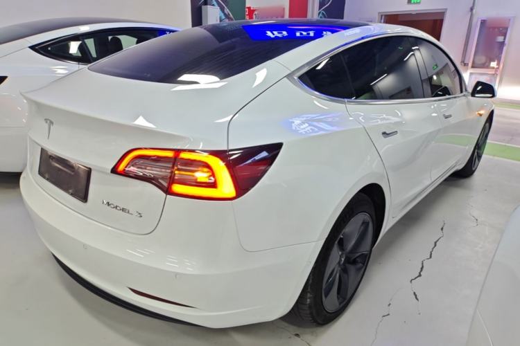 Used Tesla Model 3 2020 Revised Version Standard Range Rear-Wheel Drive – Upgraded Edition Rear Right 45 Deg