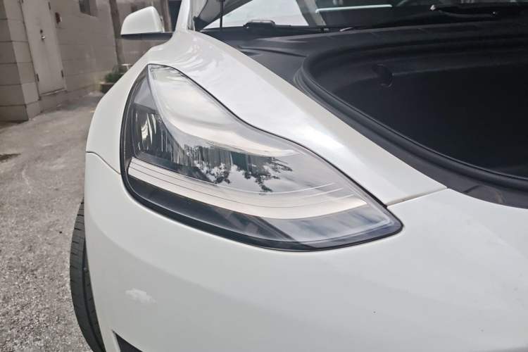 Used Tesla Model 3 2020 Standard Range Rear-Wheel Drive Upgraded Version Right Front Headlight