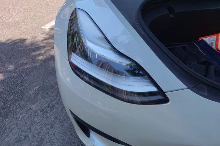 Used Tesla Model 3 2020 Standard Range Rear-Wheel Drive Upgraded Version Right Front Headlight