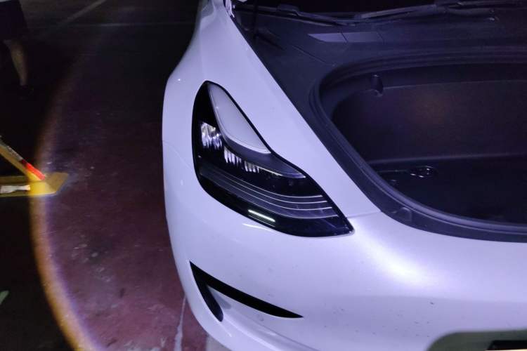 Used Tesla Model 3 2020 Standard Range Rear-Wheel Drive Upgraded Version Right Front Headlight