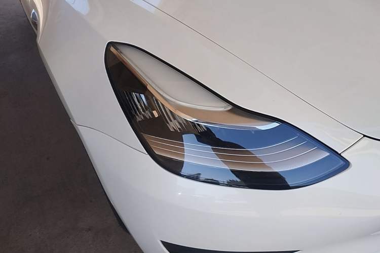 Used Tesla Model 3 2020 Standard Range Rear-Wheel Drive Upgraded Version Right Front Headlight