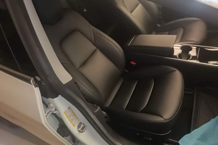 Used Tesla Model 3 2020 Refreshed Version Long-Range Rear-Wheel Drive Right Front Seat