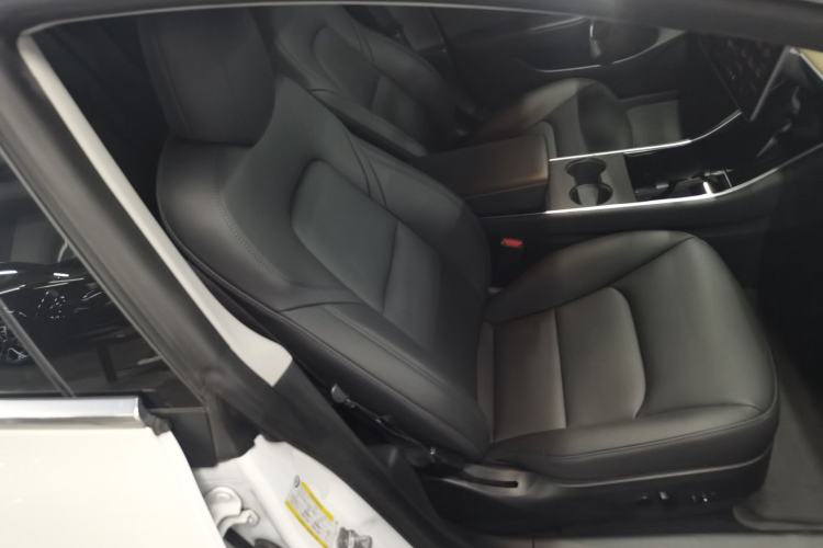 Used Tesla Model 3 2020 Revised Version Standard Range Rear-Wheel Drive – Upgraded Edition Right Front Seat