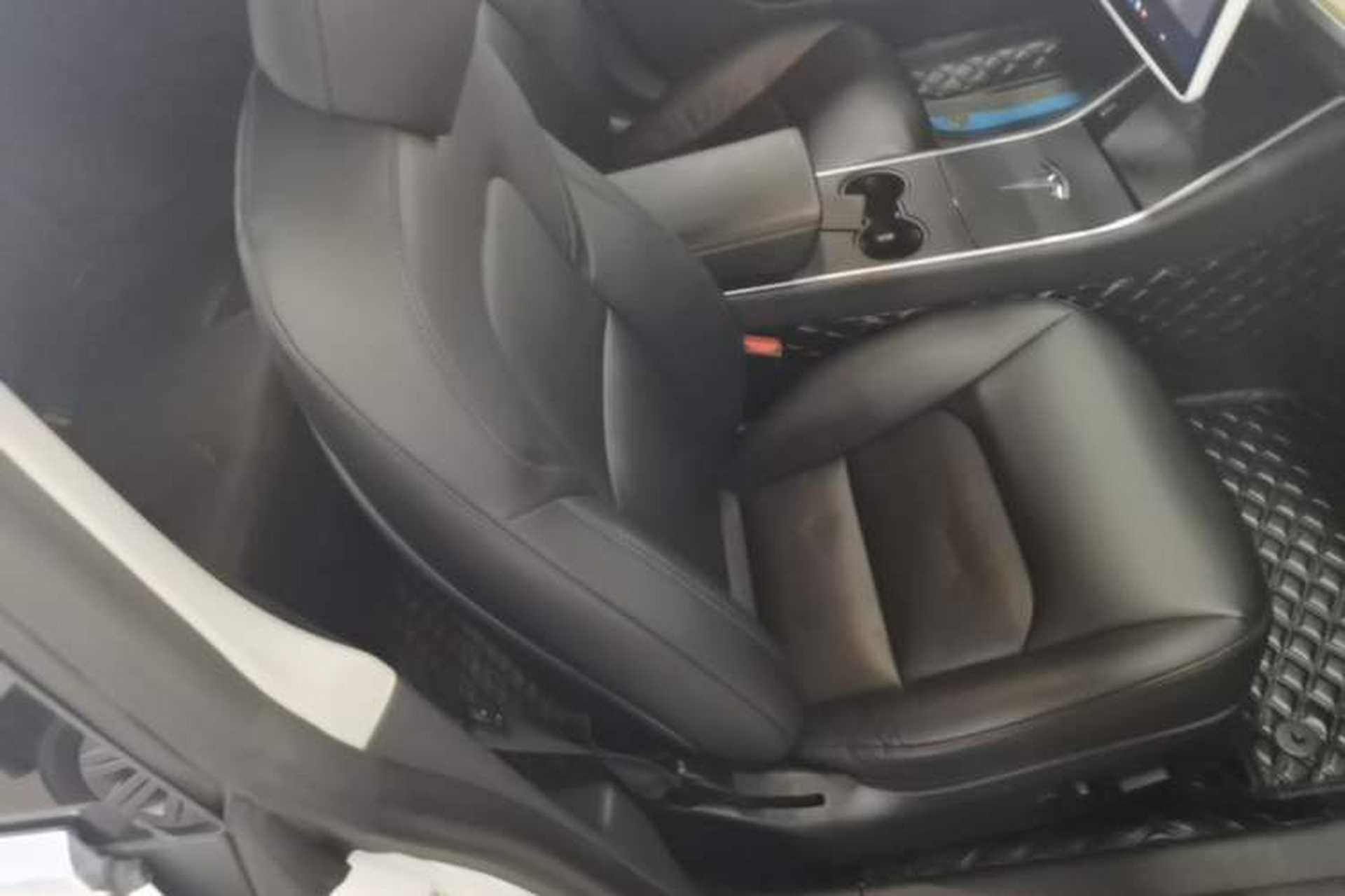 Used Tesla Model 3 2020 Standard Range Rear-Wheel Drive Upgraded Version Right Front Seat