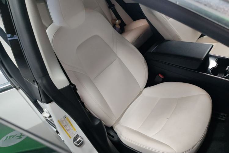 Used Tesla Model 3 2020 Revised Version Standard Range Rear-Wheel Drive – Upgraded Edition Right Front Seat