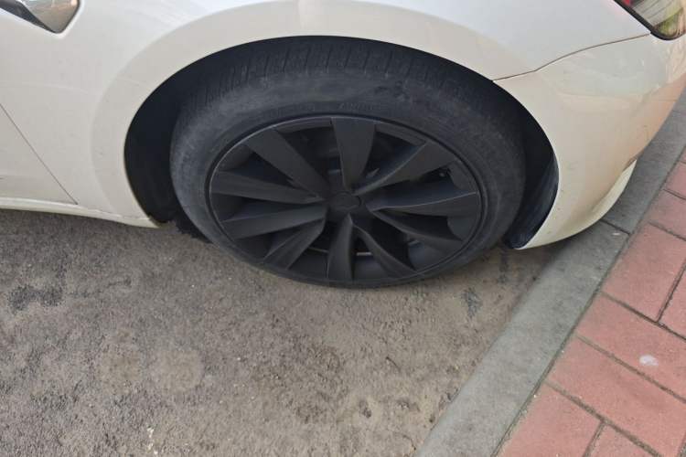 Used Tesla Model 3 2020 Refreshed Version Long-Range Rear-Wheel Drive Right Front Wheel Hub