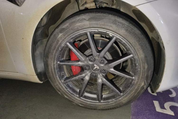 Used Tesla Model 3 2020 Refreshed Version Long-Range Rear-Wheel Drive Right Front Wheel Hub