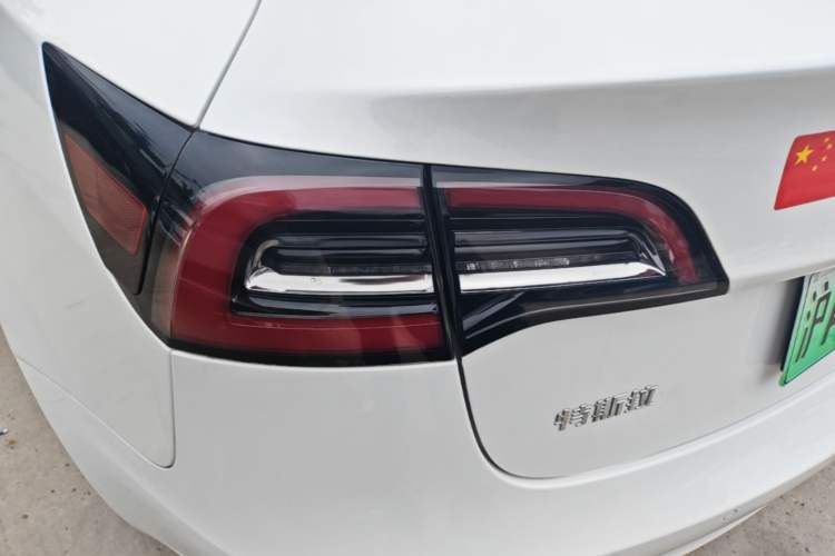 Used Tesla Model 3 2020 Refreshed Version Long-Range Rear-Wheel Drive Right Rear Taillight