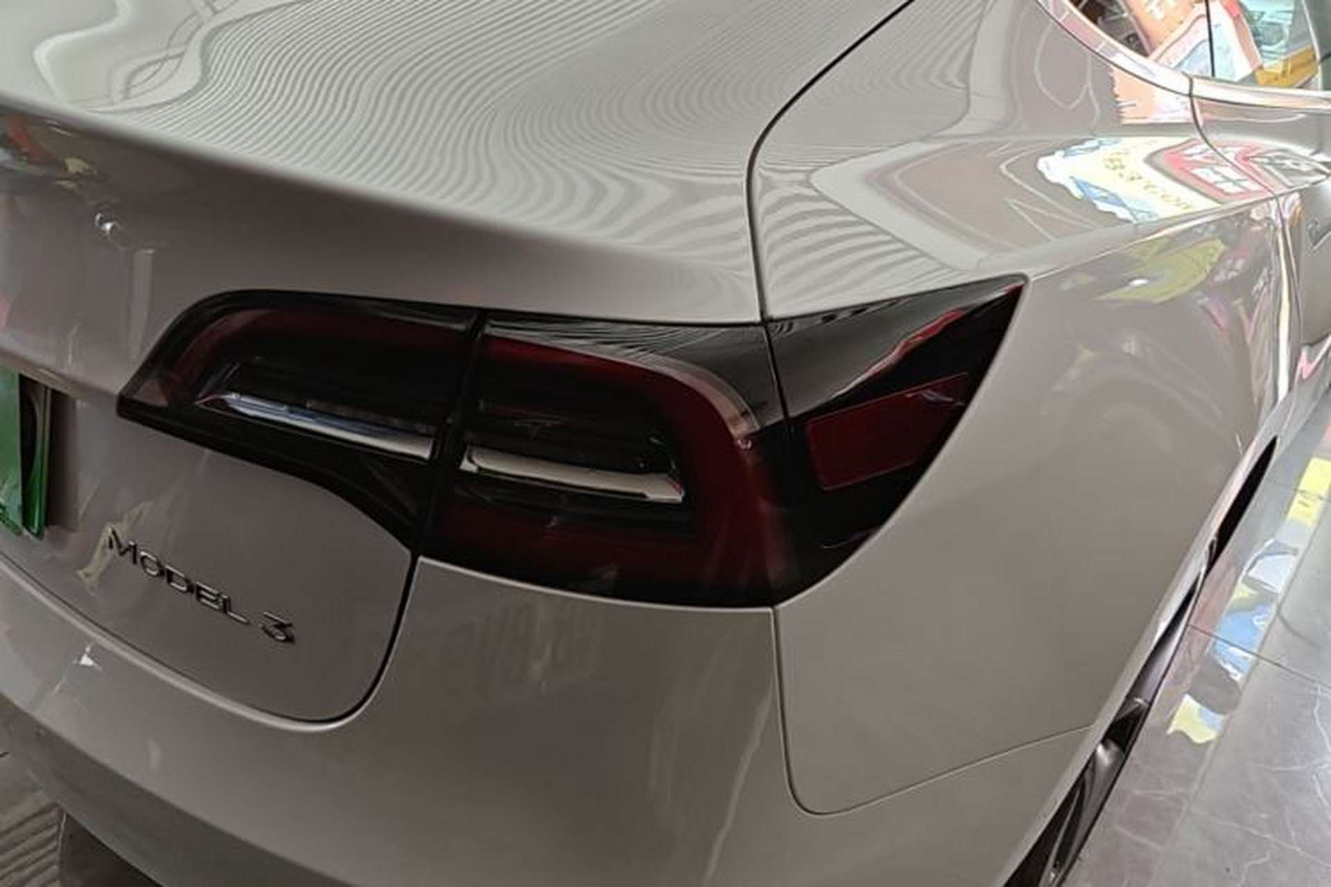 Used Tesla Model 3 2020 Standard Range Rear-Wheel Drive Upgraded Version Right Rear Taillight