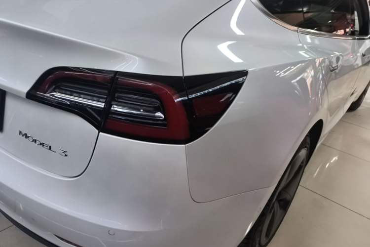 Used Tesla Model 3 2020 Standard Range Rear-Wheel Drive Upgraded Version Right Rear Taillight