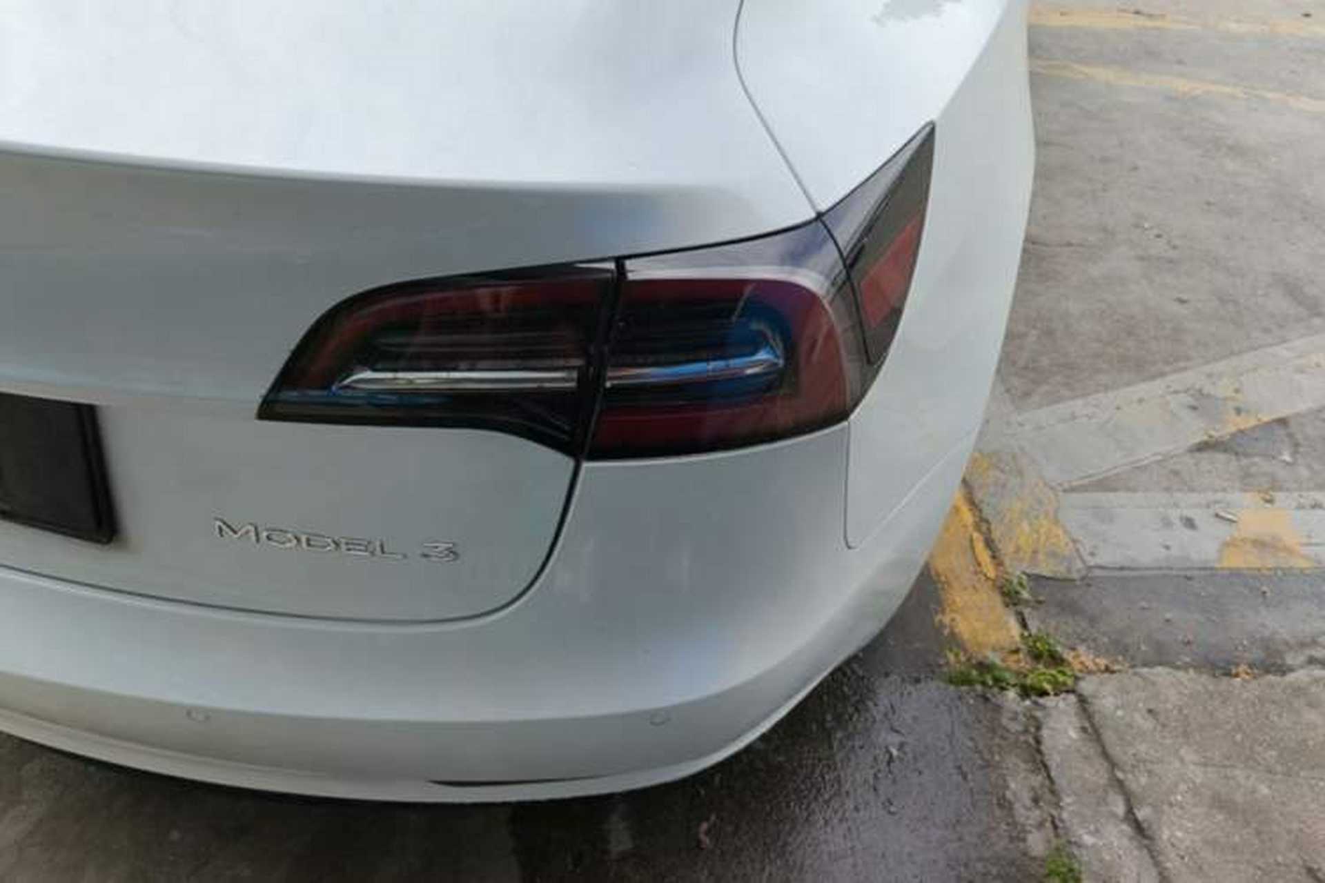 Used Tesla Model 3 2020 Standard Range Rear-Wheel Drive Upgraded Version Right Rear Taillight