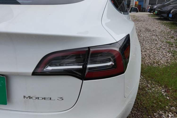 Used Tesla Model 3 2020 Refreshed Version Long-Range Rear-Wheel Drive Right Rear Taillight