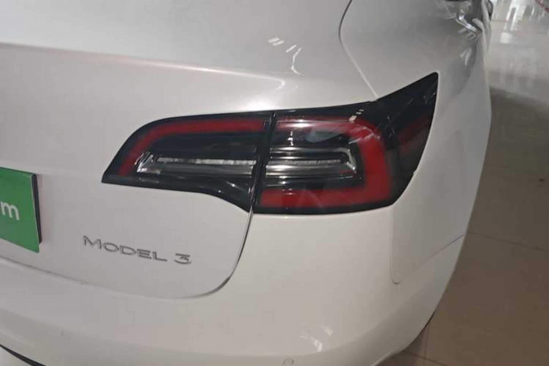 Used Tesla Model 3 2020 Standard Range Rear-Wheel Drive Upgraded Version Right Rear Taillight