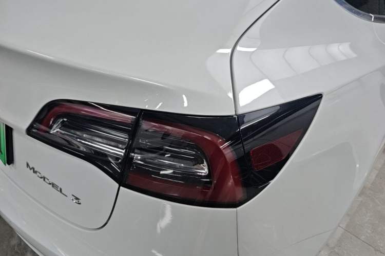 Used Tesla Model 3 2020 Standard Range Rear-Wheel Drive Upgraded Version Right Rear Taillight