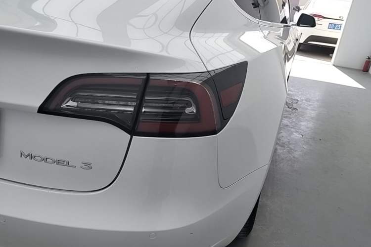 Used Tesla Model 3 2020 Refreshed Version Long-Range Rear-Wheel Drive Right Rear Taillight