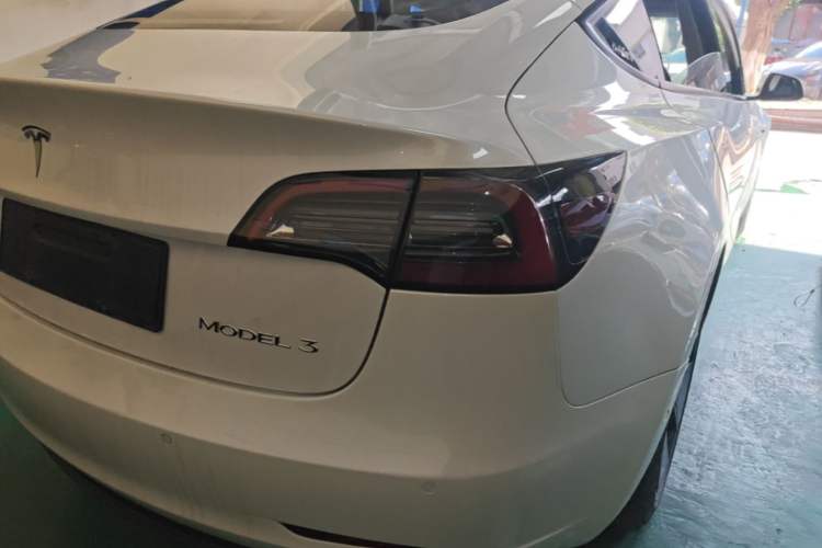 Used Tesla Model 3 2020 Standard Range Rear-Wheel Drive Upgraded Version Right Rear Taillight