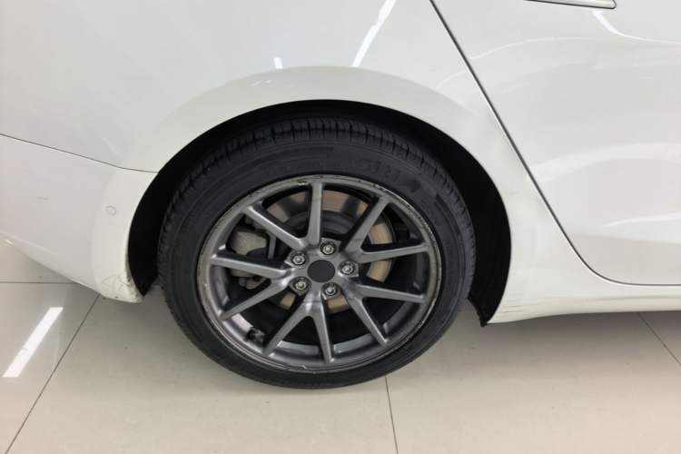 Used Tesla Model 3 2020 Standard Range Rear-Wheel Drive Upgraded Version Right Rear Wheel Hub