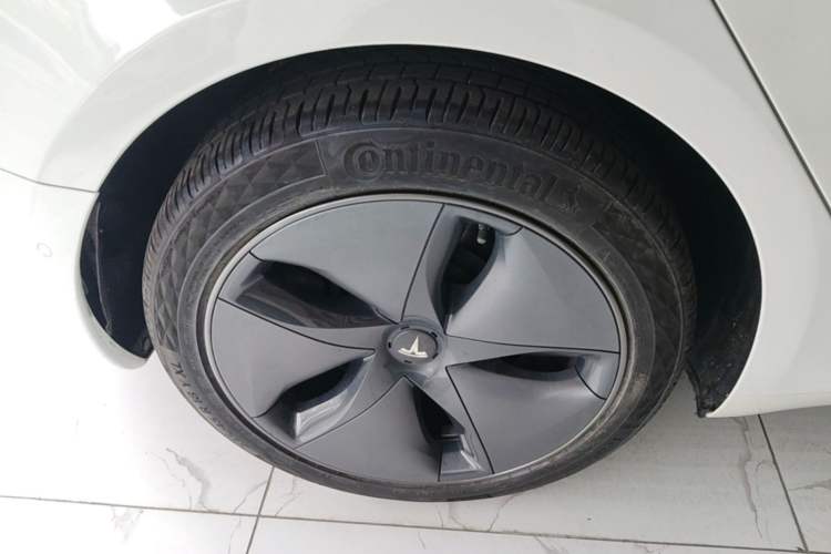 Used Tesla Model 3 2020 Refreshed Version Long-Range Rear-Wheel Drive Right Rear Wheel Hub