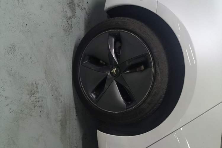 Used Tesla Model 3 2020 Refreshed Version Long-Range Rear-Wheel Drive Right Rear Wheel Hub